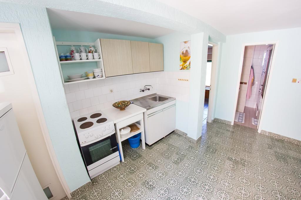 Apartments Stefanovski Paradiso Veli Lošinj Szoba fotó